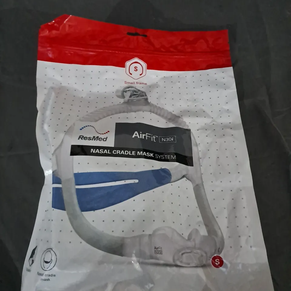 SEALED RESMED AIRFIT N30I- SMALL FRAME