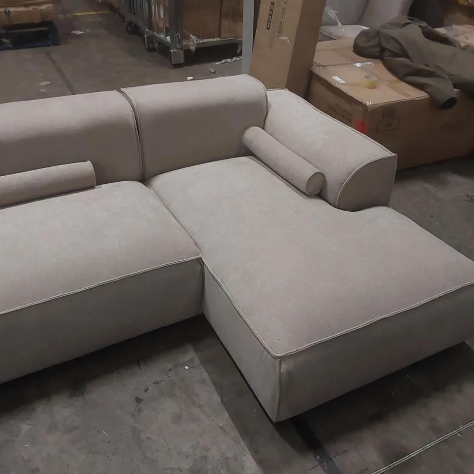 QUALITY DESIGNER FLEX FELIX 4 SEATER CORNER SECTIONAL