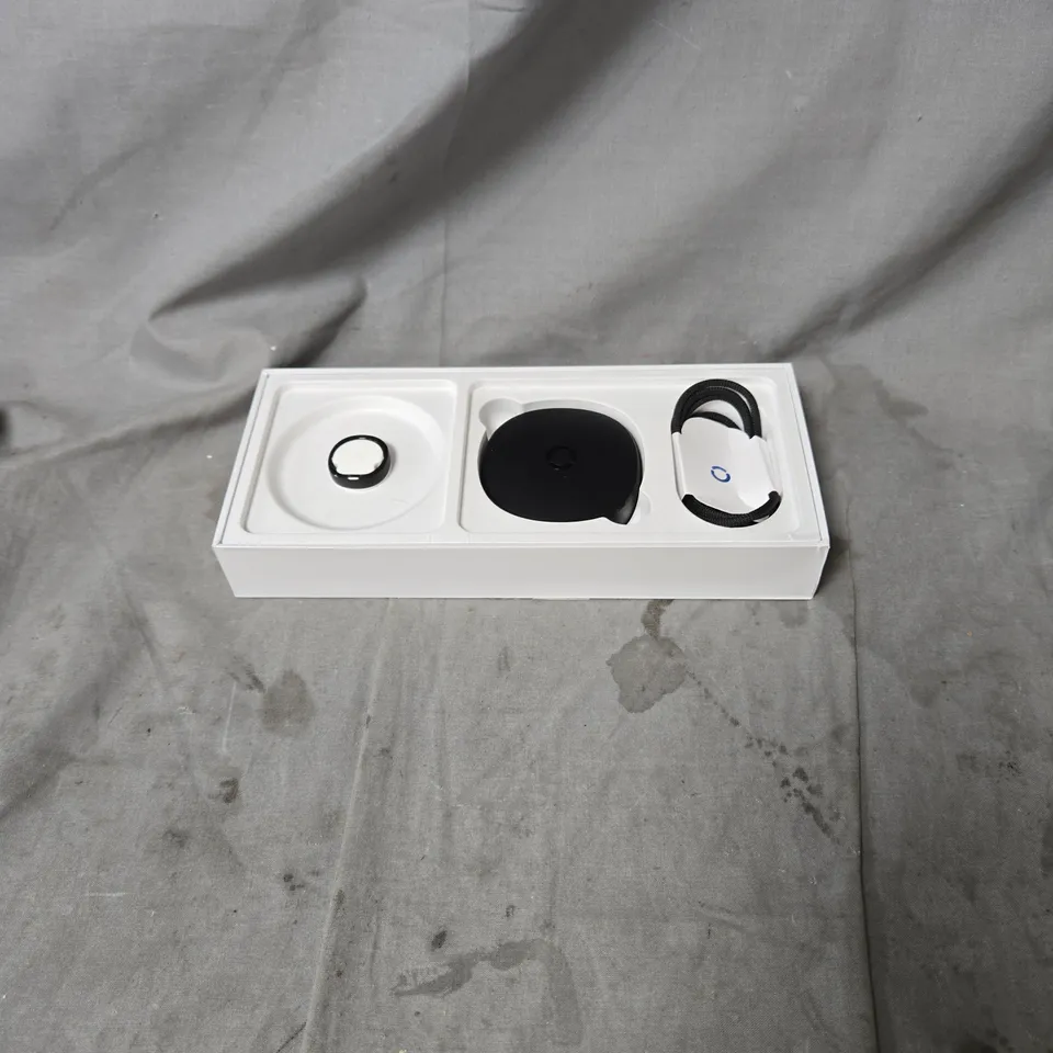 RINGCONN SMART RING SET – CHARGING DOCK & ACCESSORIES. SIZE 12. FAULTY