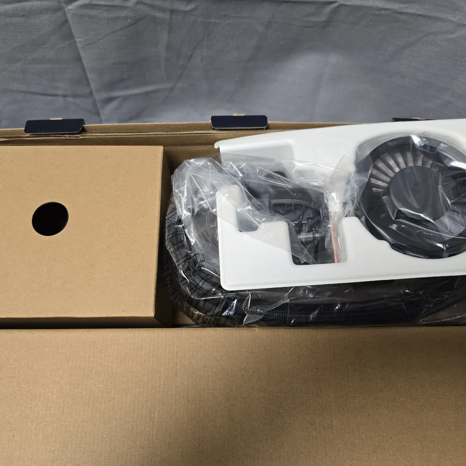 BOXED ARCTIC LIQUID FREEZER III PRO 360