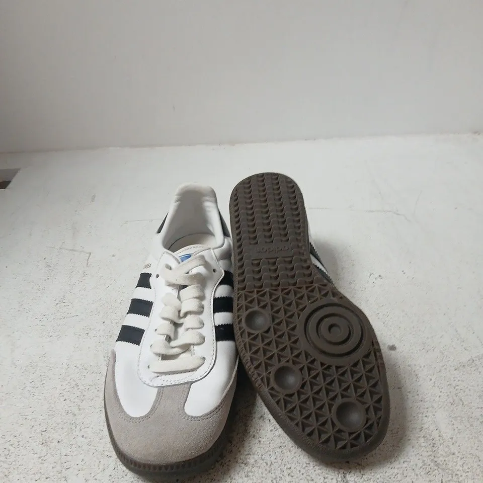 ADIDAS SAMBA TRAINERS – WHITE/BLACK - UK 7