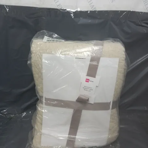 VERY HOME NATURAL LUXE WASHED POLYLINEN QUILTED BEDSPREAD THROW