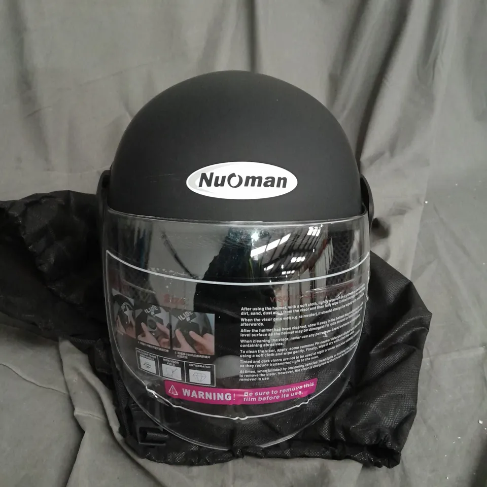 NUOMAN HELMET SIZE UNKNOW IN BLACK 