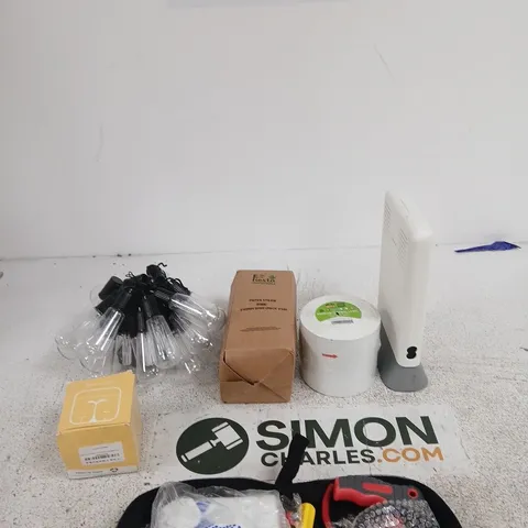 BOX OF APPROXIMATELY 10 ASSORTED ITEMS INCLUDING SMART HUB SH35A, A CAR TOOL KIT AND DOUBLE DRAGON PREMIUM THERMAL LABELS