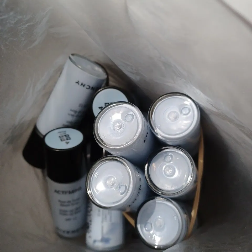 LOT OF APPROX 20 X 15ML GIVENCHY ACTI'MINE WAKE-UP SKIN MAKE-UP BASE SPF15 - 4 ACTI PLUM 