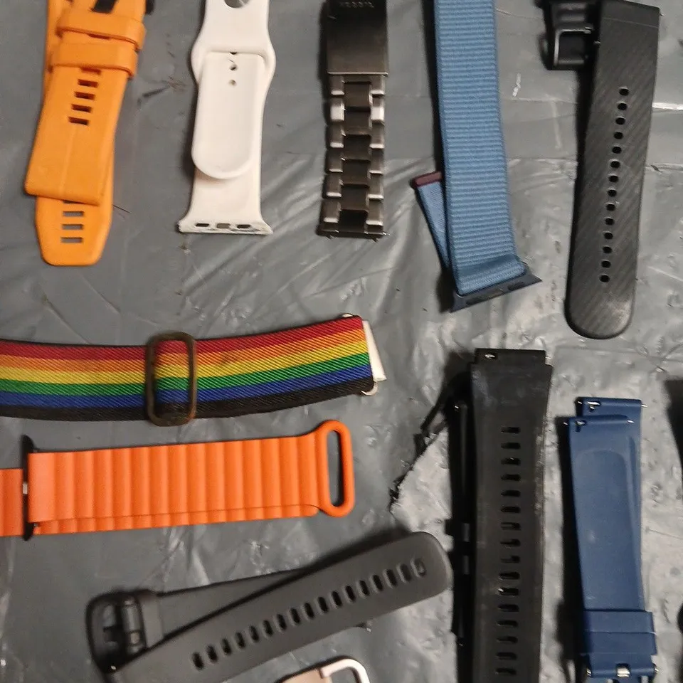 LOT OF APPROXIMATELY 22 ASSORTED WATCH STRAPS