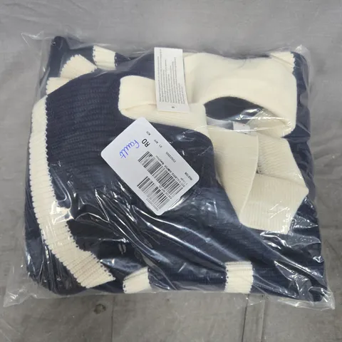 BAGGED DENIM & CO. COLLARED JUMPER IN NAVY/IVORY SIZE LARGE