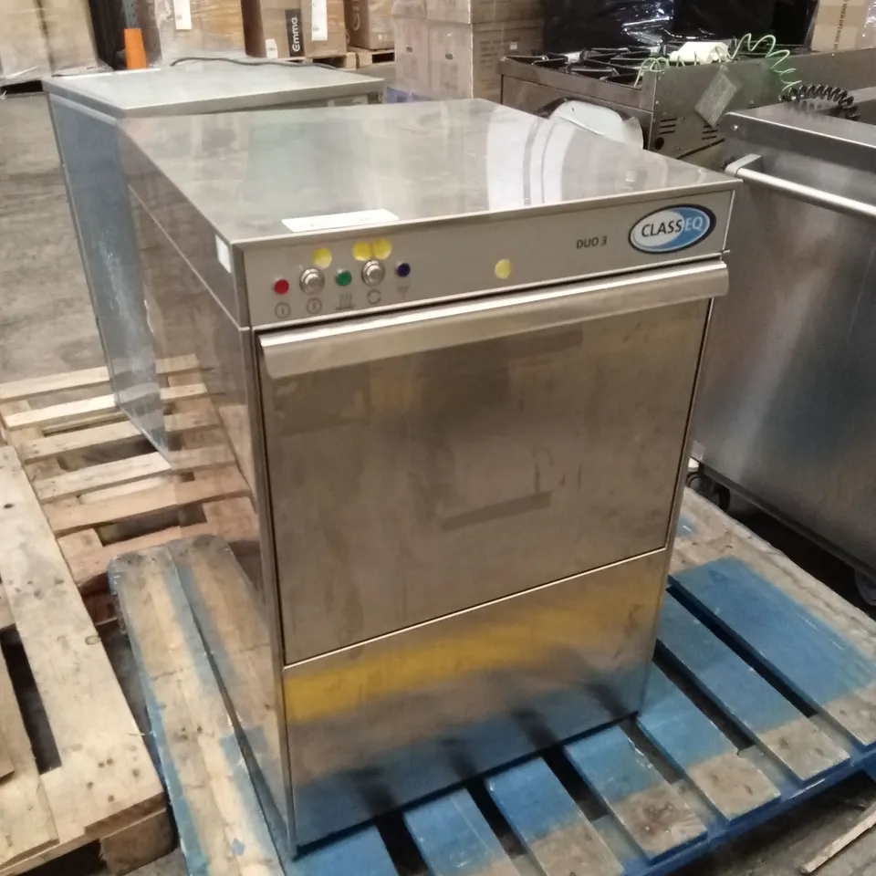 CLASS EQ DUO 3 STAINLESS STEEL COMMERCIAL DISHWASHER 