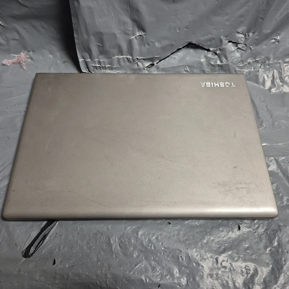 TOSHIBA TECRA Z40-C LPTOP