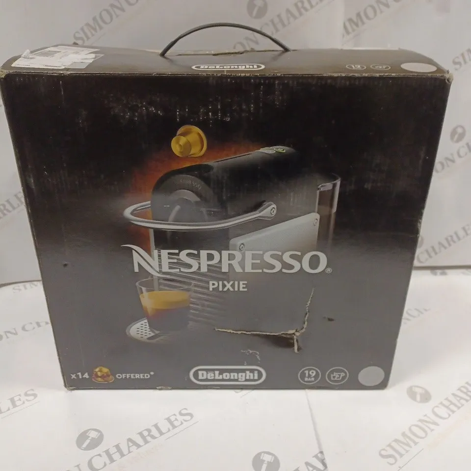 DELONGHI NESPRESSO PIXIE COFFEE MACHINE