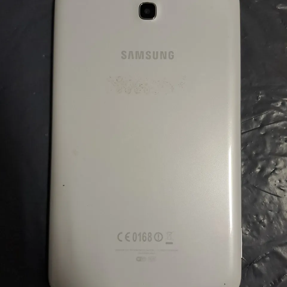 SAMSUNG GALAXY TAB 3 (SM-T210)