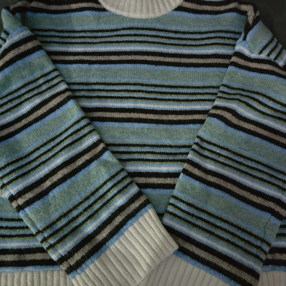 SISTER AND SEEKERS LONG SLEEVE STRIPED JUMPER IN LIGHT BLUE/MULTI SIZE XS