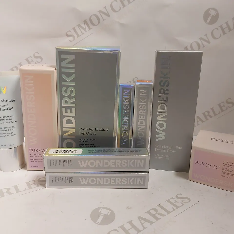 APPROX 8 WONDERSKIN ITEMS TO INCLUDE ALL DAY GLOW FACE CREAM, LIP MASQUE AND WONDER BLADING DREAM BROW