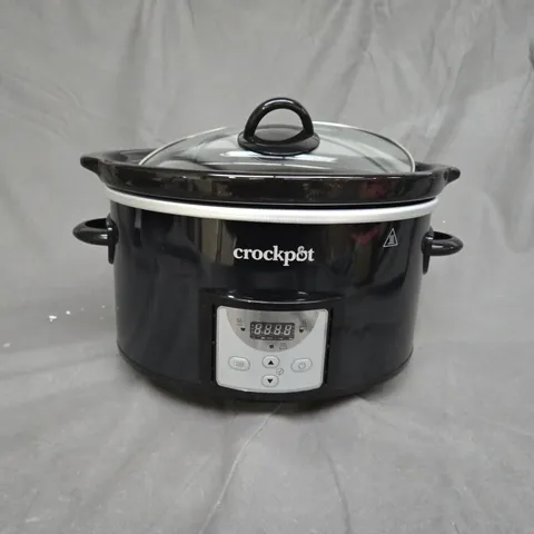 CROCKPOT SLOW COOKER