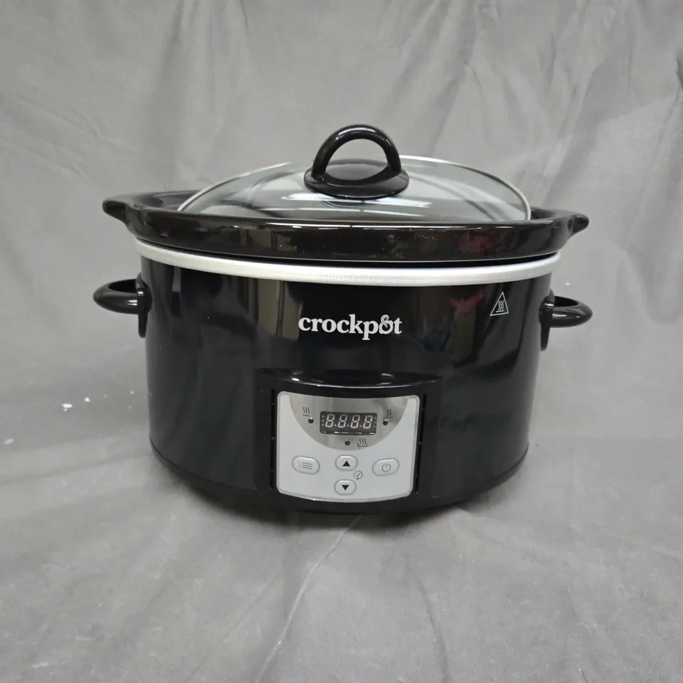 CROCKPOT SLOW COOKER RRP £75