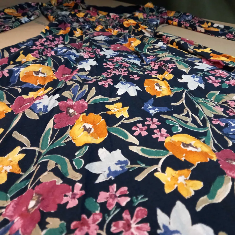 ZARA BLACK/FLORAL PRINT MIDI DRESS - XS