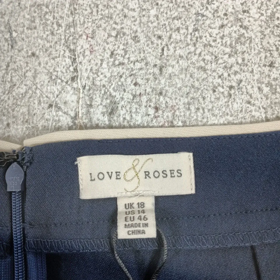 LOVE & ROSES NAVY SKIRT – UK 18 (US 14, EU 46) MADE IN CHINA