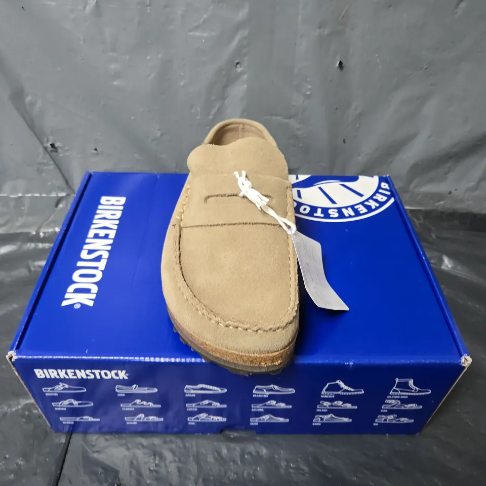 BOXED PAIR OF BIRKENSTOCK NAPLES SHOES IN TAUPE - SIZE 39