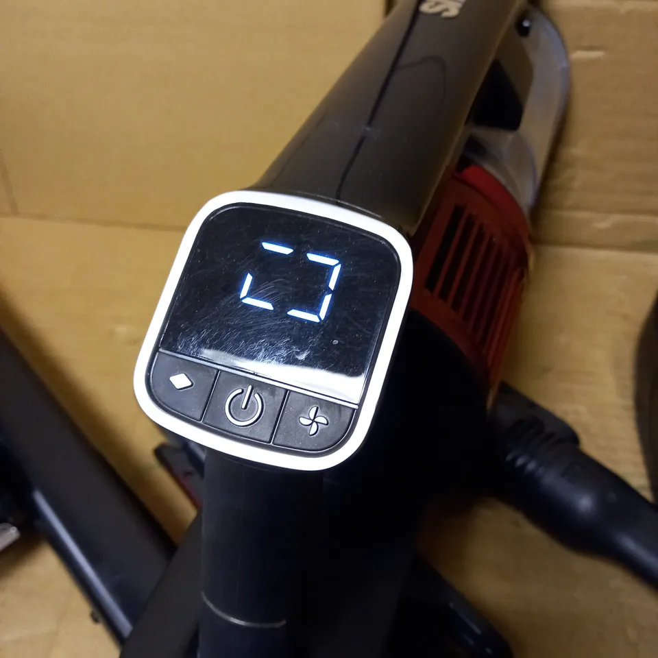 SHARK CORDLESS VACUUM IZ300UKT