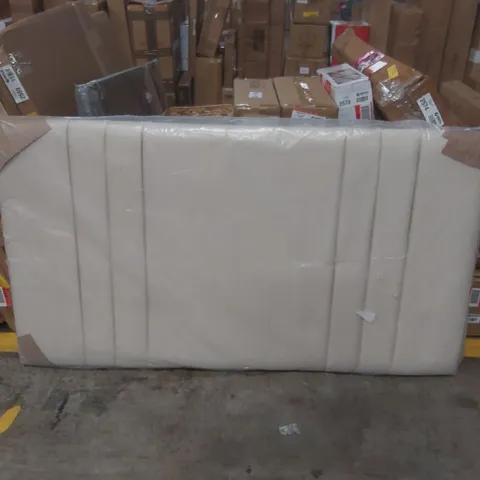 BAGGED UPHOLSTERED HEADBOARD
