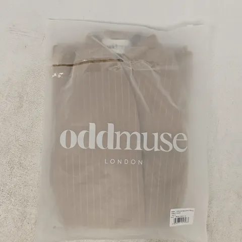 BAGGED ODDMUSE TAILORED SLEEVELESS BLAZER IN CAMEL SIZE SMALL