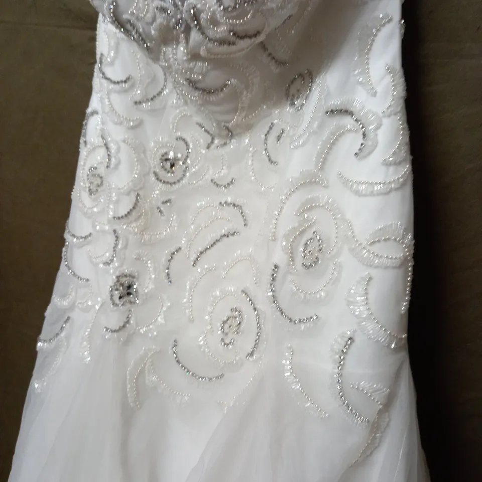 EMBELLISHED NET OVERLAY IVORY WEDDING DRESS - SIZE UNSPECIFIED