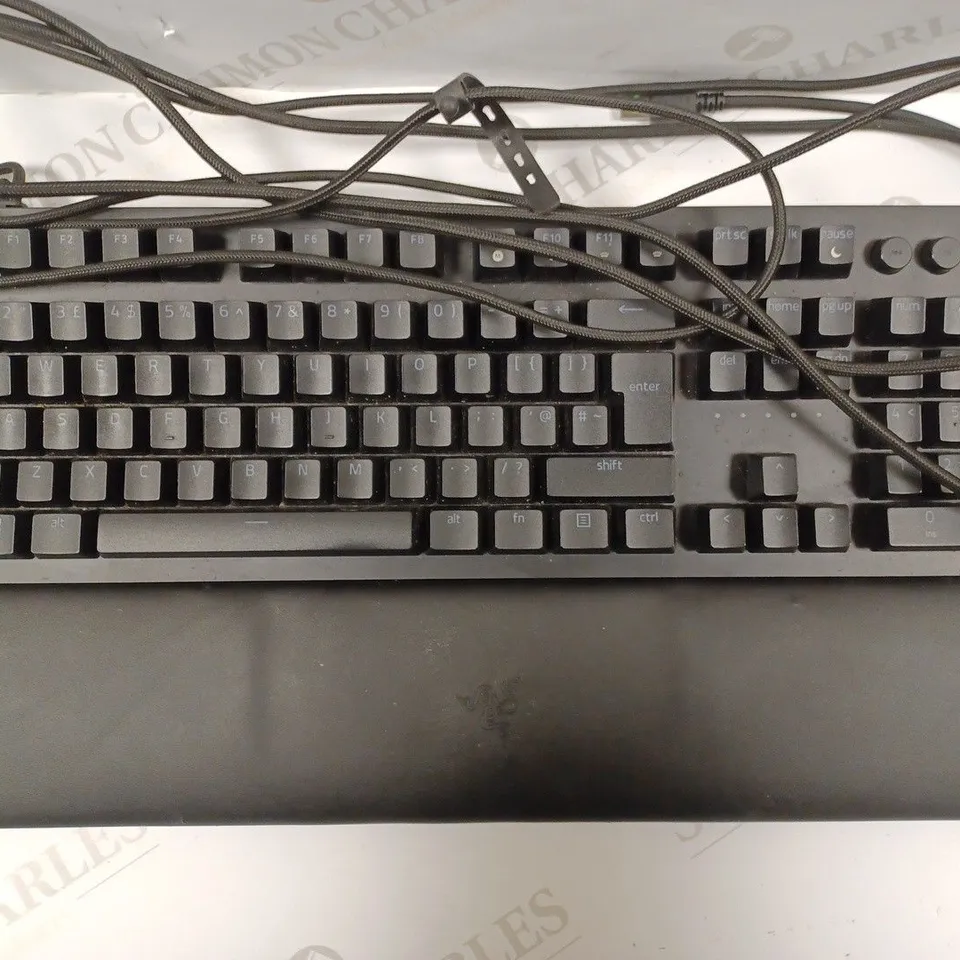 RAZER HUNTSMAN V2 ANALOG PREMIUM GAMING KEYBOARD