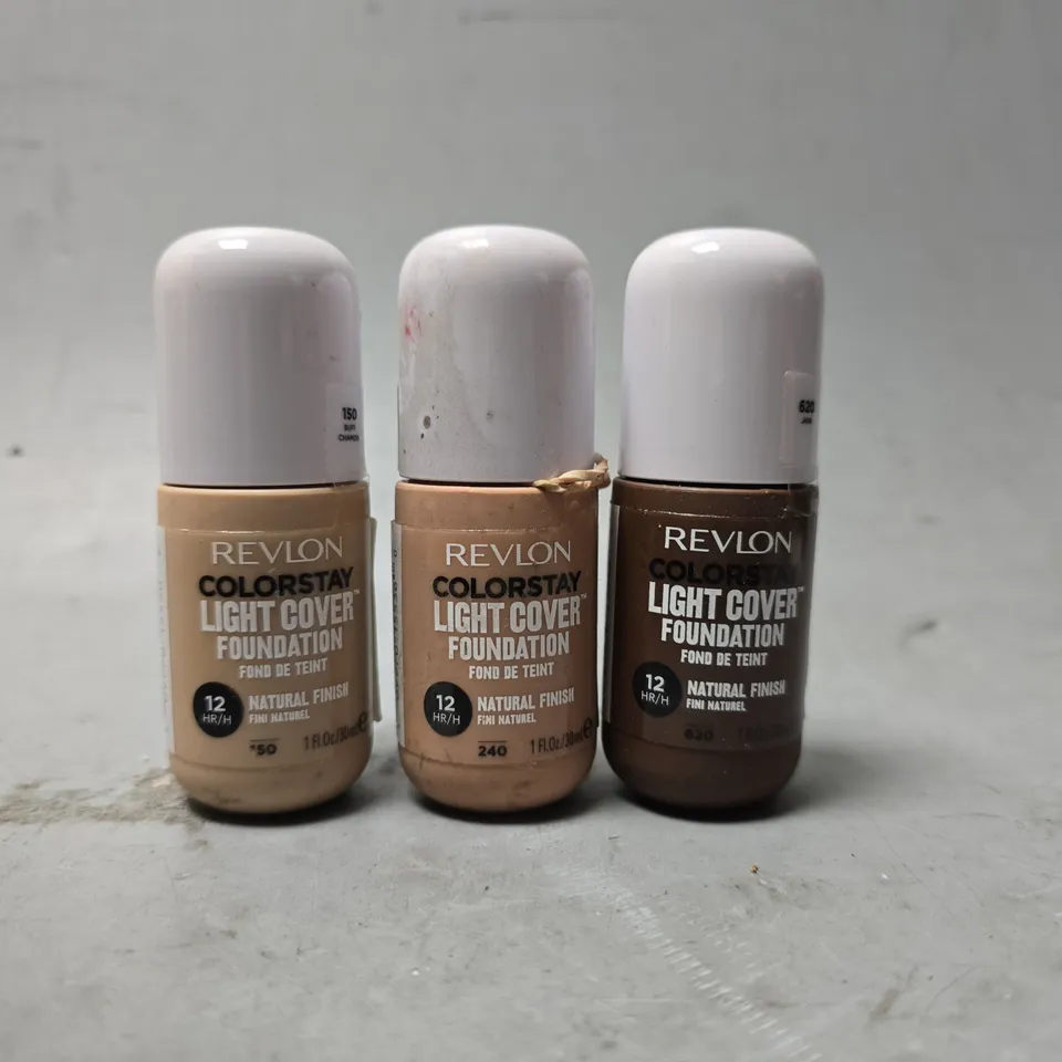 BOX OF APPROXIMATELY 40 REVLON COLOURSTAY LIGHT COVER 30ML FOUNDATIONS TO INCLUDE - 150 , 240 ,620