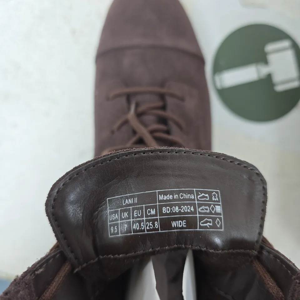 VIONIC LANI II BOOTS – WOMEN’S BROWN SUEDE, UK 7 (US 9.5)