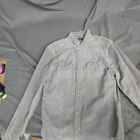 ALLSAINTS SPITALFIELDS SHIRT – LIGHT GREY CORDUROY, TWO CHEST POCKETS, MEN’S SMALL