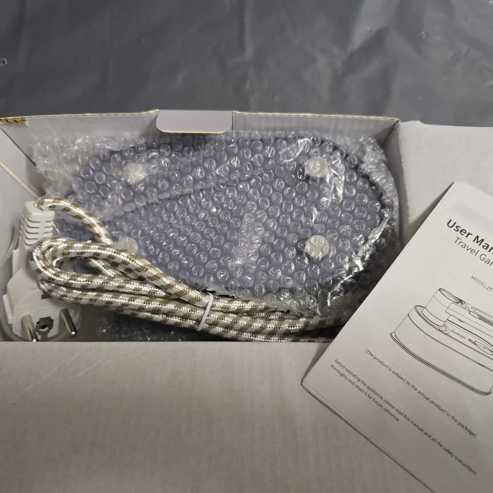 BOXED STEAM IRON