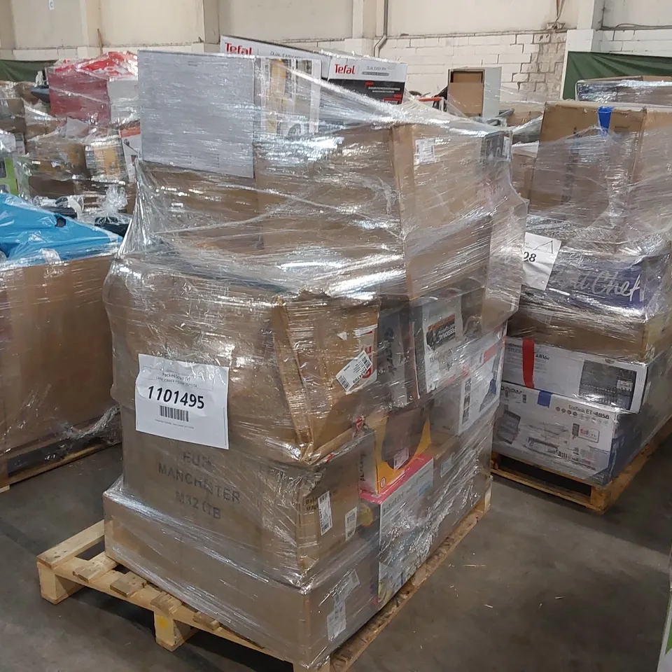 PALLET OF APPROXIMATELY 21 UNPROCESSED RAW RETURN HOUSEHOLD AND ELECTRICAL GOODS TO INCLUDE;