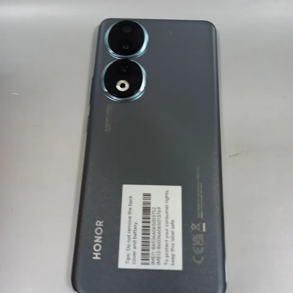 BOXED HONOR 90 SMARTPHONE 