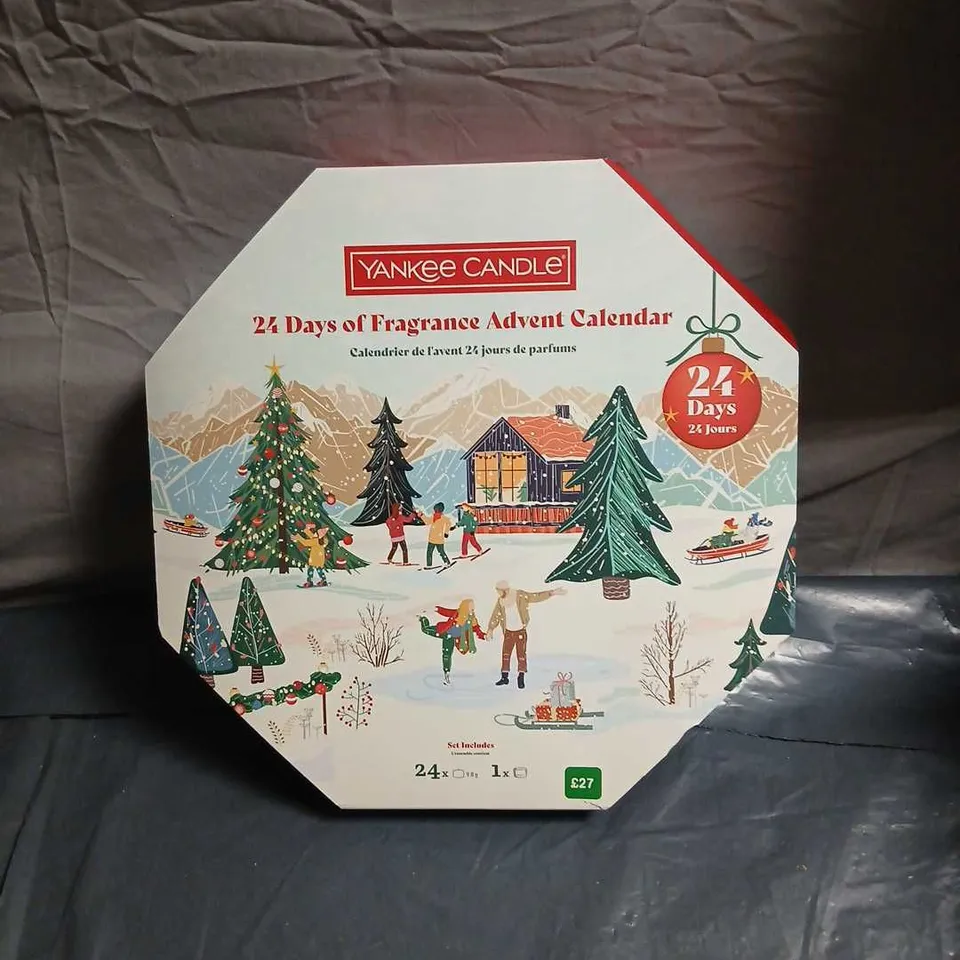 YANKEE CANDLE 24 DAYS OF FRAGRANCE ADVENT CALENDAR