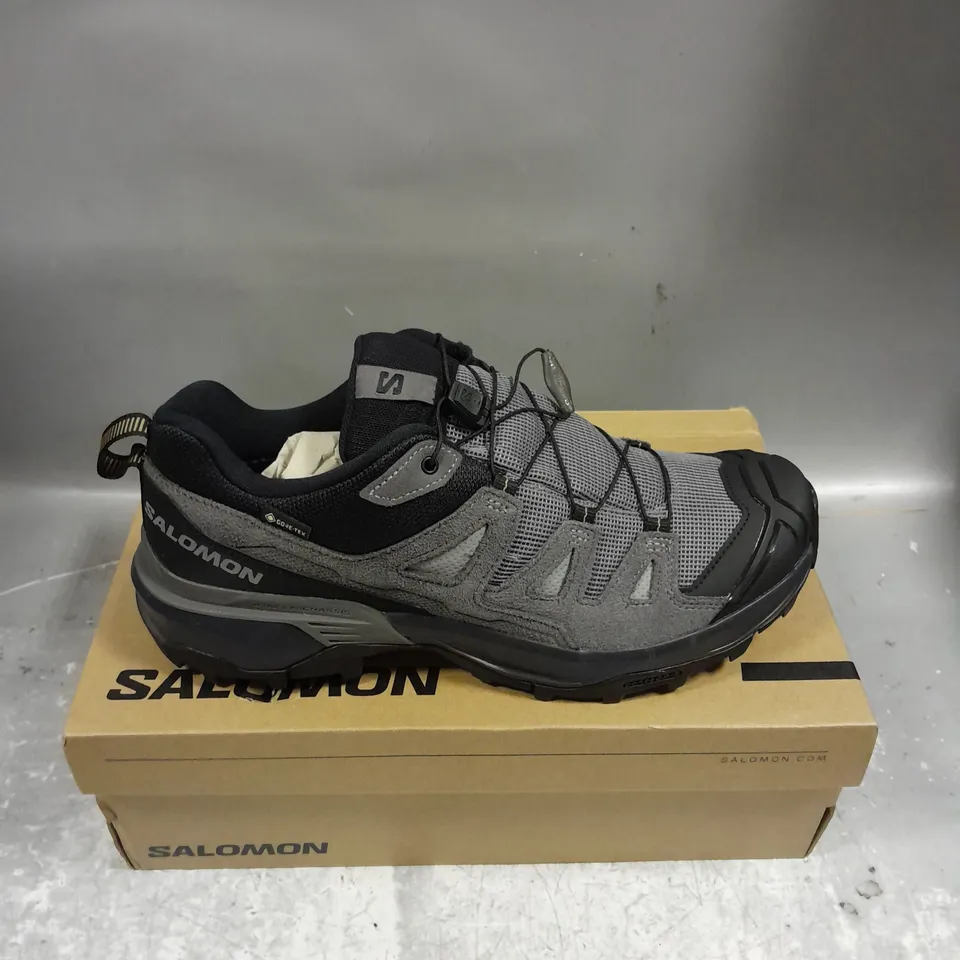 BOXED PAIR OF SALOMON X ULTRA 360 LTR GTX OUTDOOR TRAINERS IN SHARKSKIN/CASTLEROCK/KELP SIZE MENS UK 9