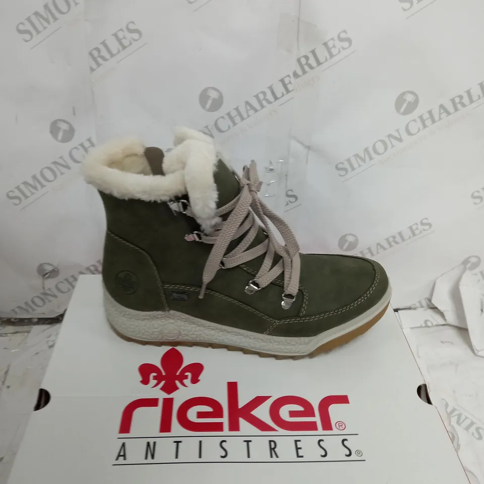 BOXED RIEKER WATER RESISTANT WARM LINED HIKING LACE UP BOOTS, KHAKI - SIZE 6.5