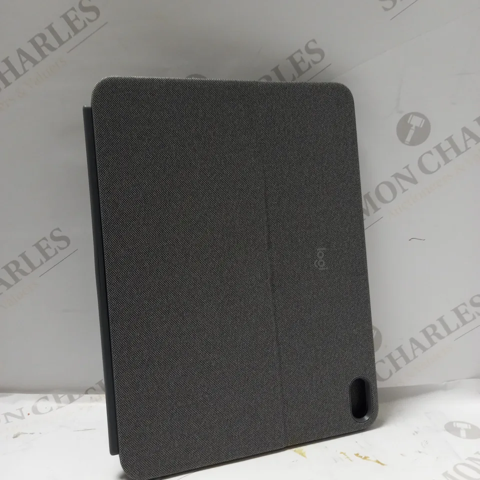 LOGITECH TABLET CASE WITH KEYBOARD - IPAD AIR 4TH/5TH GEN 