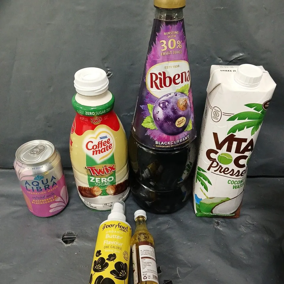 APPROXIMATELY 10 ASSORTED FOOD/DRINK PRODUCTS TO INCLUDE COFFEE MATE, RIBENA, BUTTER FLAVOUR SPRAY ETC 