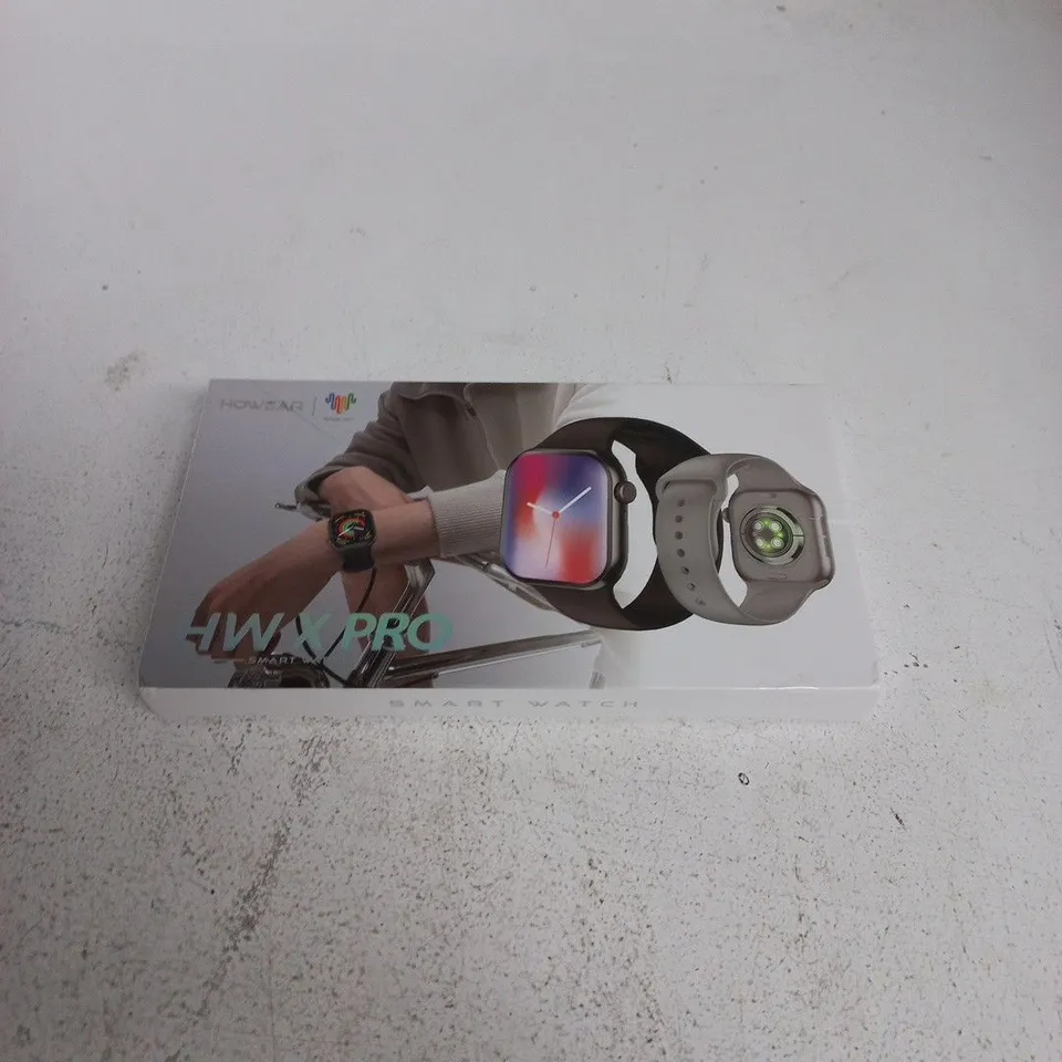 HOWEAR PRO SMARTWATCH – GREY BAND, BOXED