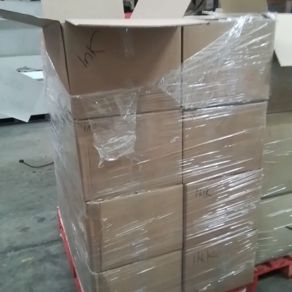 PALLET CONTAINING A LARGE QUANTITY OF INK CARTRIDGES 