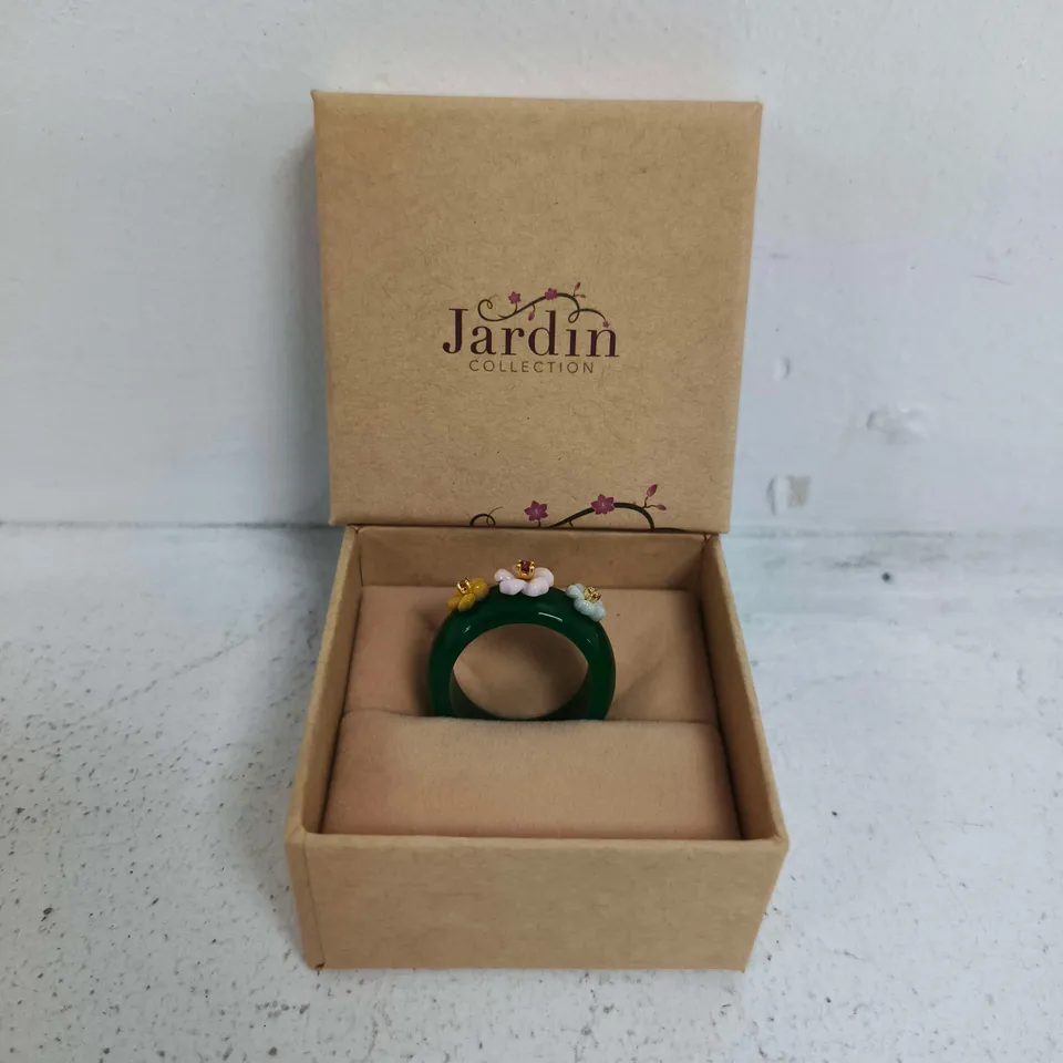 BOXED JARDIN COLLECTION - PINK MOTHER OF PEARL & MULTI GEMSTONES FLORAL BAND RING IN GREEN STERLING SILVER - SIZE R