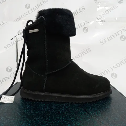 EMU BIRDWOOD BOOTS SIZE 4 BLACK - BOXED