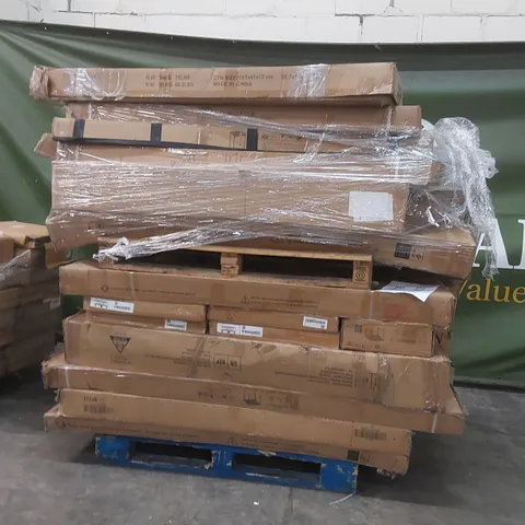 PALLET CONTAINING A VERY LARGE QUANTITY OF ASSORTED GARDEN PERGOLAS AND RELATED ITEMS ECT