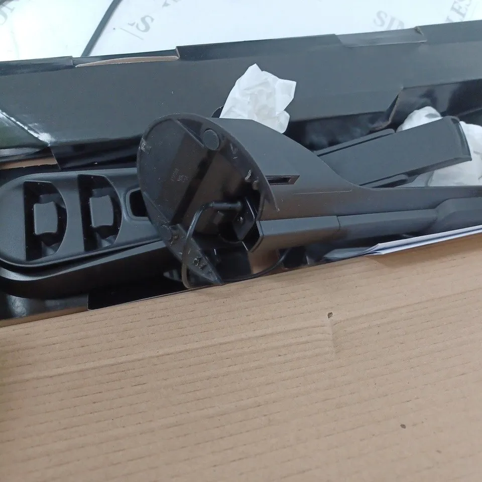 BOXED SHARK CORDLESS HANDHELD VACUUM CLEANER WV200UK