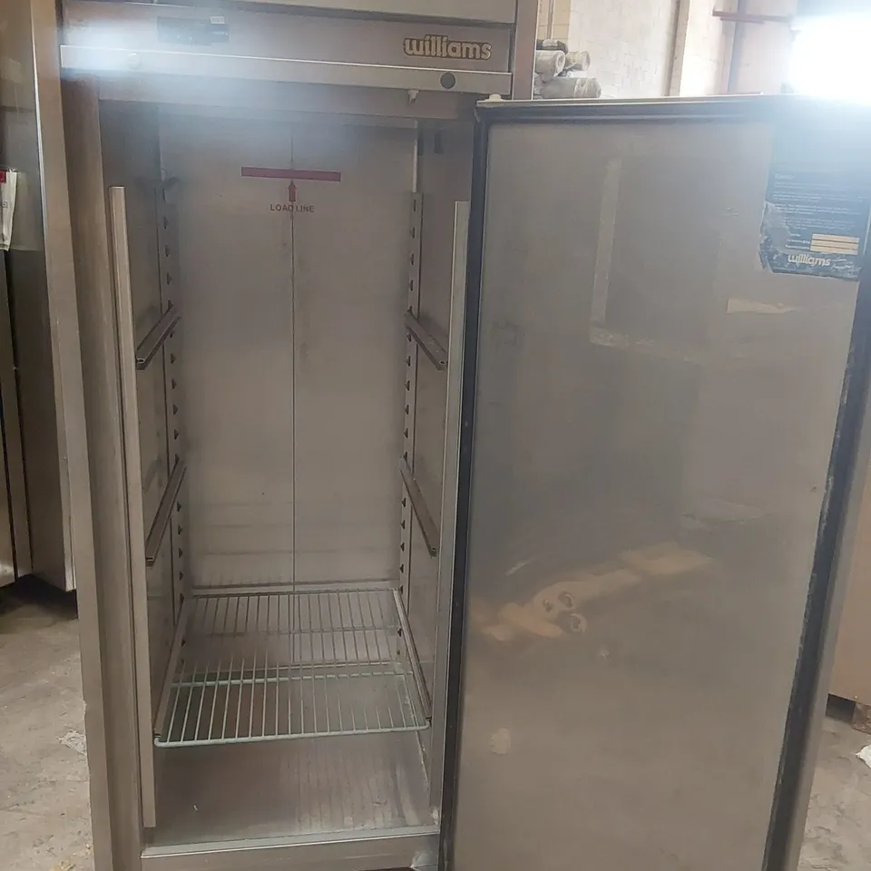 WILLIAMS LJ1SA COMMERCIAL UPRIGHT FREEZER