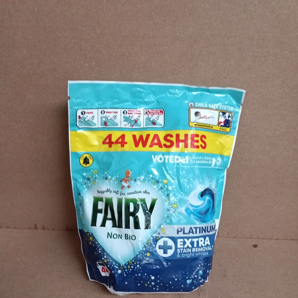 FAIRY PLATINUM NON-BIO WASHING DETERGENT – 44 WASHES