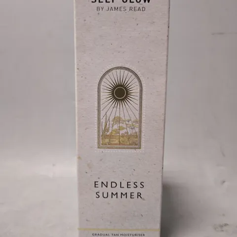 SELF GLOW BY JAMES READ ENDLESS SUMMER - GRADUAL TAN MOISTURISER 200ML