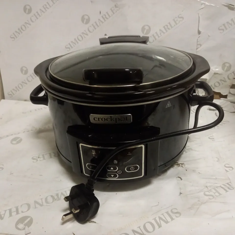 CROCK POT SLOW COOKER 