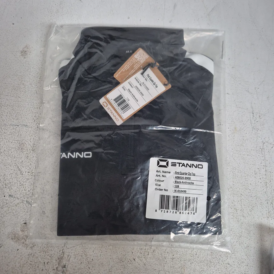 BAGGED STANNO FIRST QUARTER ZIP TOP – BLACK-ANTHRACITE, SIZE 128 