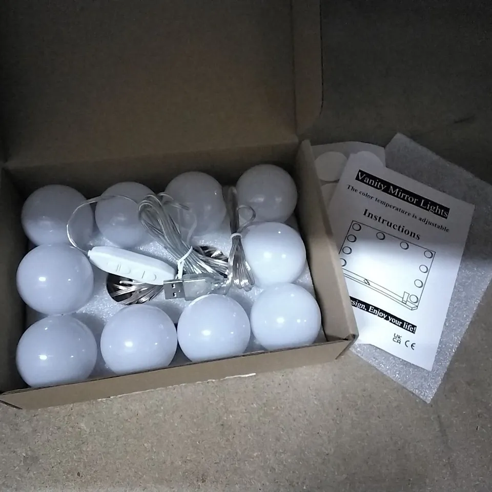 A BOX OF 40 BOXED VANITY MIRROR BULBS